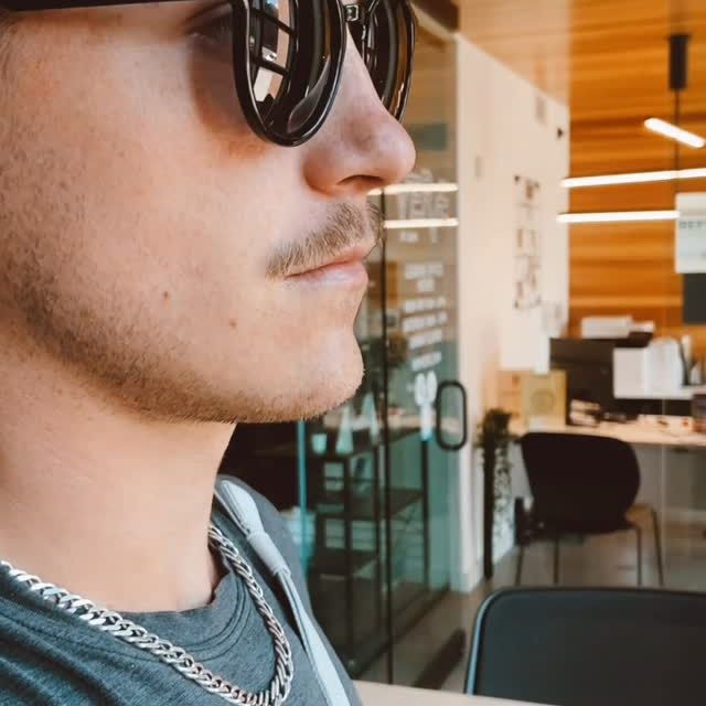 When your walk to class is shorter than your playlist…Yeah, that’s Verve life.
.
.
.
#vervestl #slu #closetocampus #saintlouisuniversity #washu #lifestyle #washu #washingtonuniversityinstlouis
