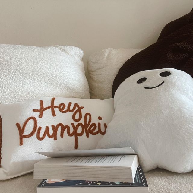 Halloween isn’t just a day at VERVE STL—it’s a whole month of spooky fun 👻🎃💀
#VERVESTL #SpookySeason #HalloweenAtVERVE #OctoberVibes #StudentLiving #StLouisLiving #SpookyFun #FallFestivities #LiveAtVERVE