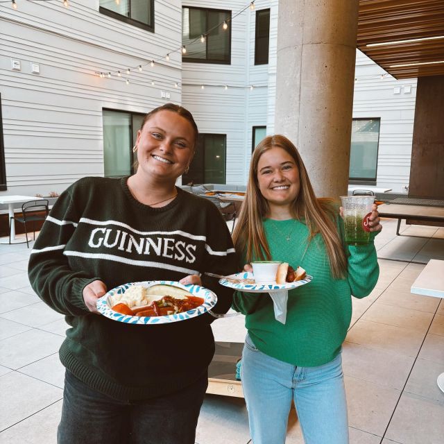 We had the best time ever celebrating Saint Patrick’s day with all of you🤩☘️🌈
•
#VERVE #SLU #WASHU #STL #saintlouis #saintlouisuniversity #washingtonuniversityinstlouis #saintpatricksday