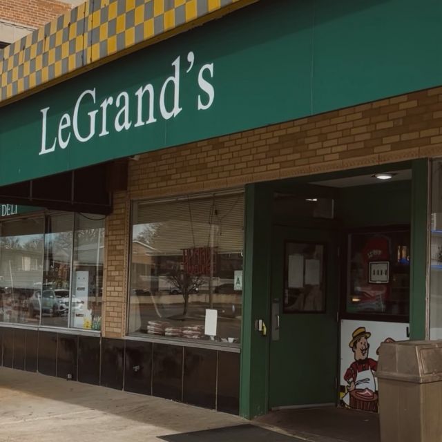 💡Local Business Spotlight: LeGrand’s! 
We love their Angry Billiken sandwich and it’s only a short drive to South City from SLU and VERVE! #slu #vervestl #supportlocal
