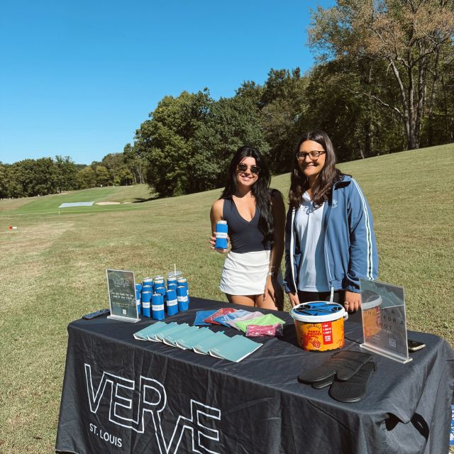 Good swings, good vibes, and good company! ⛳️🖤VERVESTL was proud to sponsor a hole this weekend at @beta_slu Kai Cup ⭐️

🏡 Leasing is OPEN NOW at VERVE! Come see what the hype is all about 👀 ✨